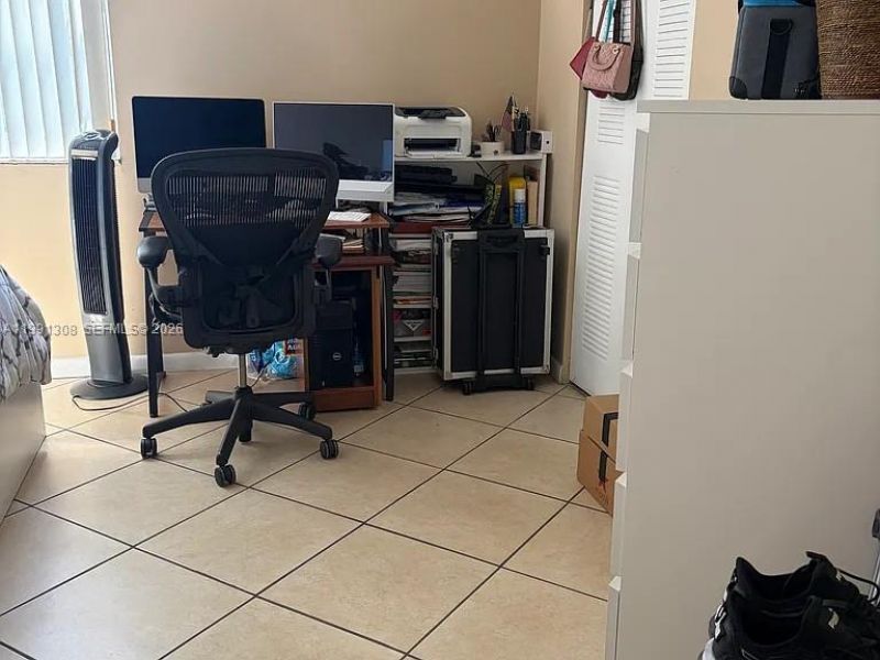 9715 Fontainebleau Blvd , Unit E213, Miami, FL 33172 Photo