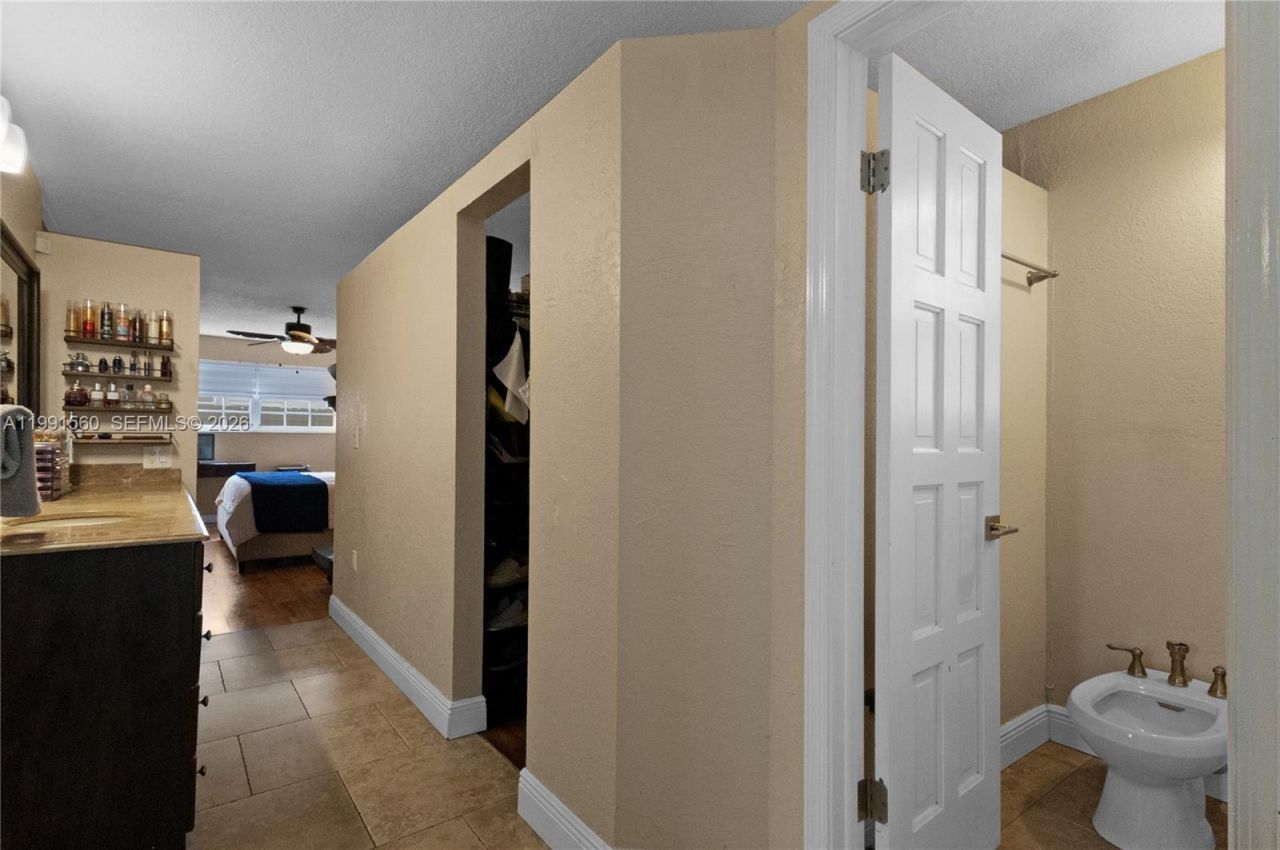 3500 SW 13th St, Miami, FL 33145 Photo