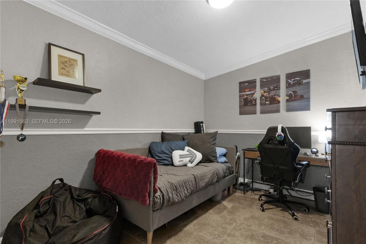 3500 SW 13th St , Miami, FL 33145 Photo