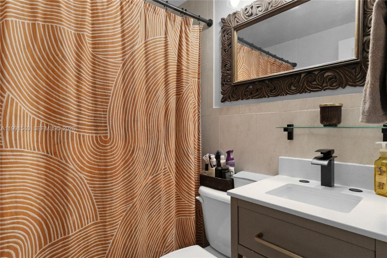 3500 SW 13th St , Miami, FL 33145 Photo