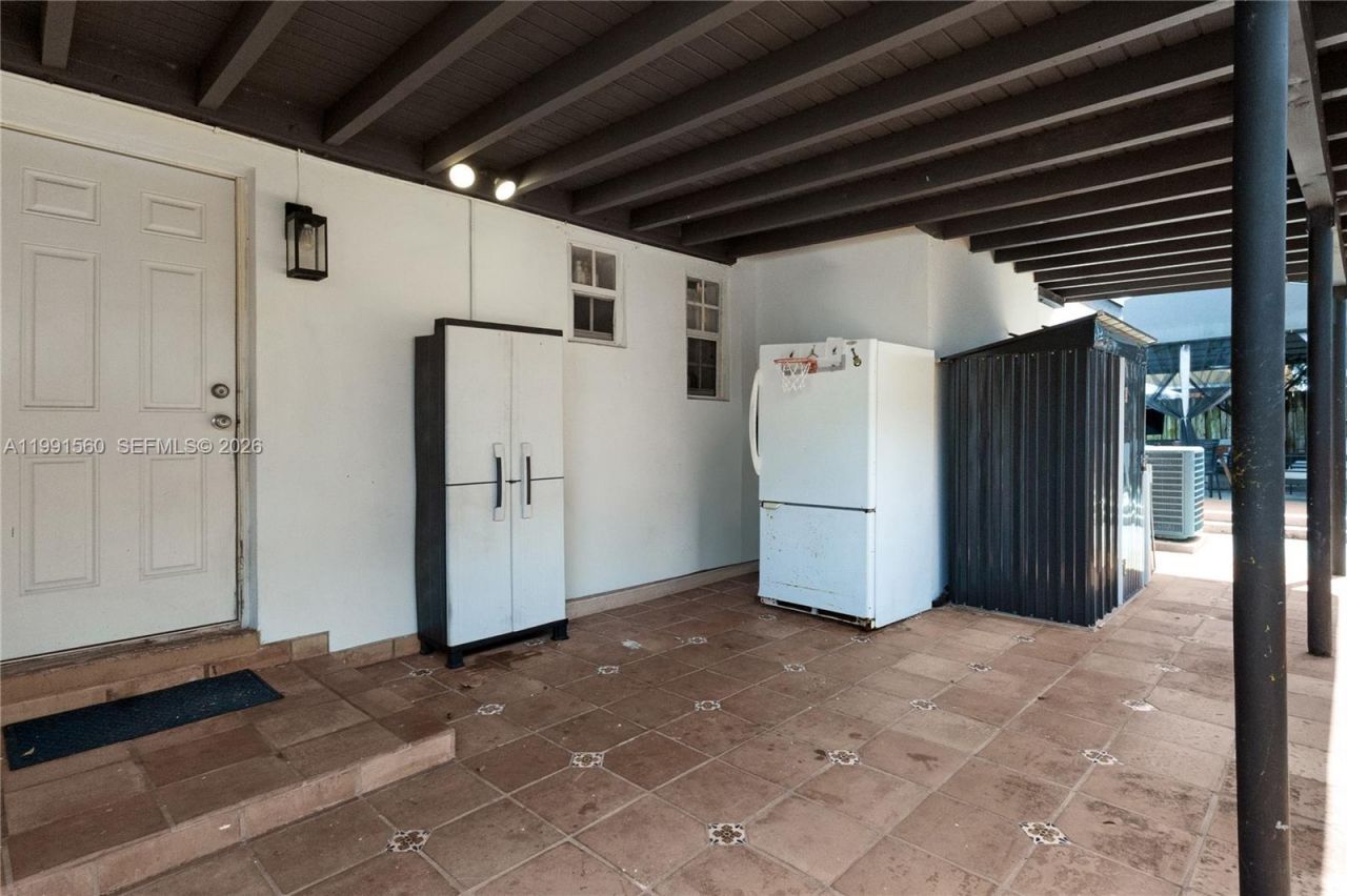 3500 SW 13th St , Miami, FL 33145 Photo