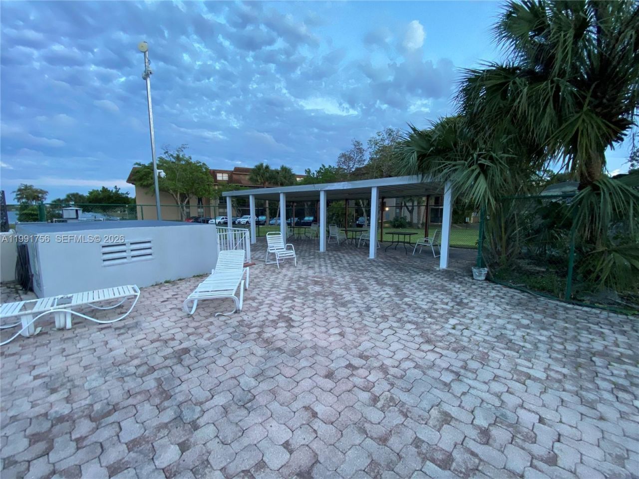 443 NE 195th St , Unit 436, Miami, FL 33179 Photo