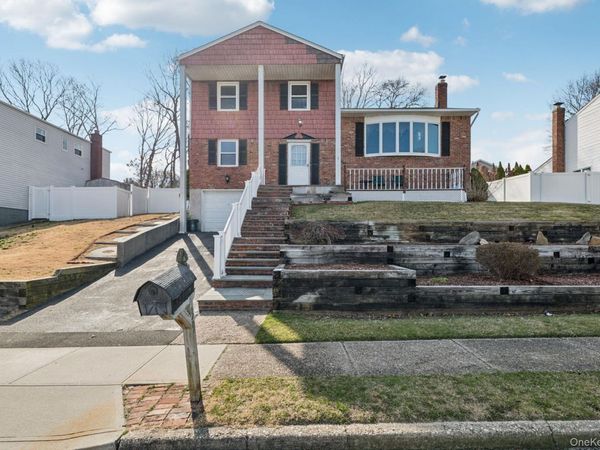 39 Cherry Street , Selden, NY 11784