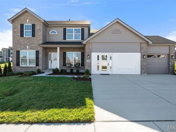 300 Osprey Court , Lake St Louis, MO 63367