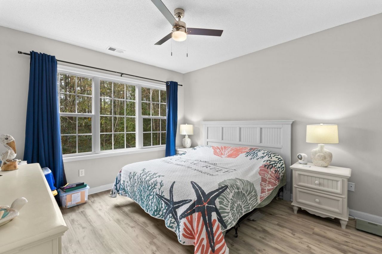 6015 Catalina Dr. Photo 14