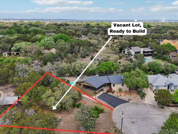 718 Starcrest, New Braunfels, TX 78130