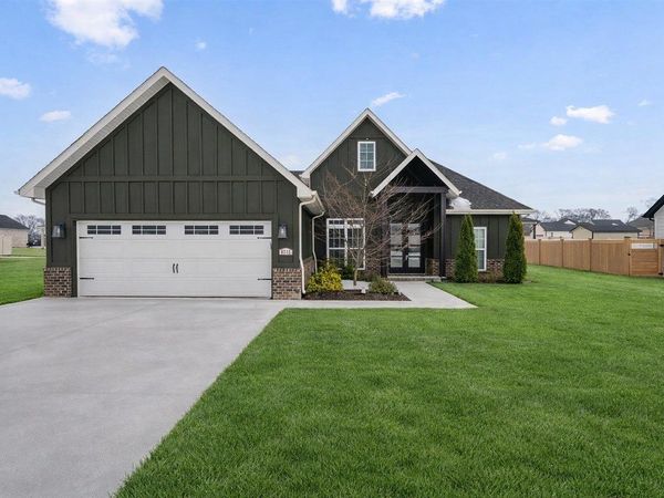 8772 Bale Twine Court , Bowling Green, KY 42104