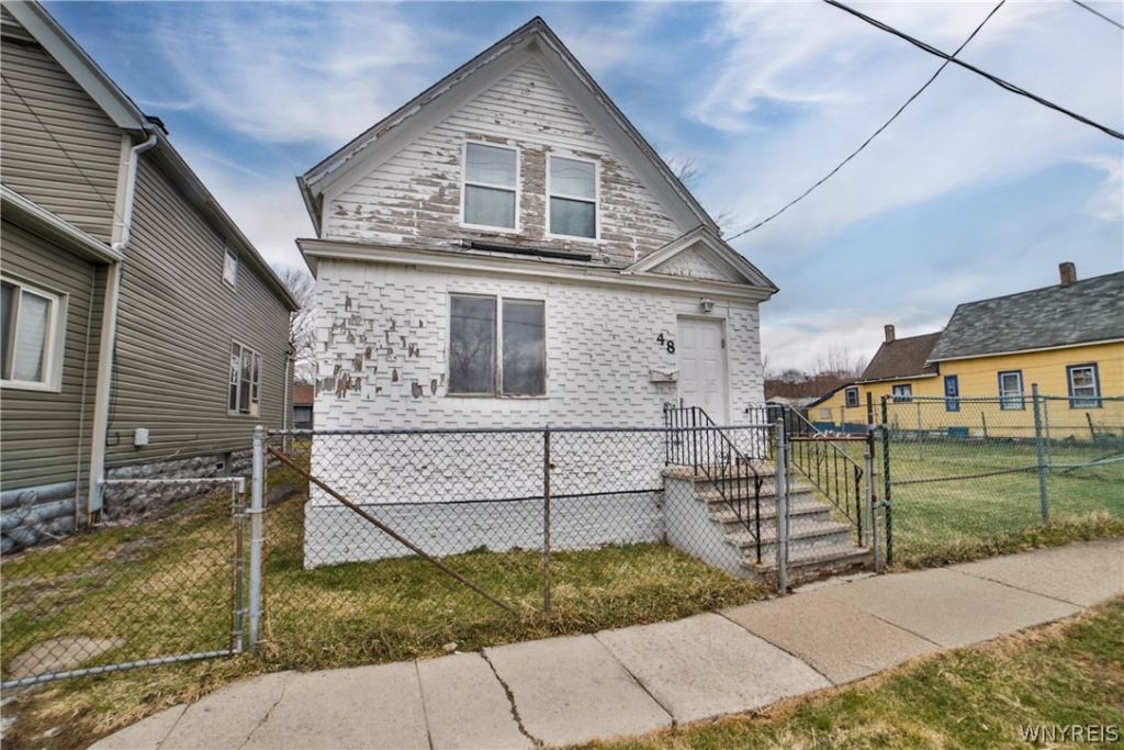 48 Bardol Street, Buffalo, NY 14211 Main Photo