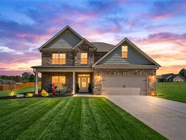 214 Millie Court, Jackson, GA 30233