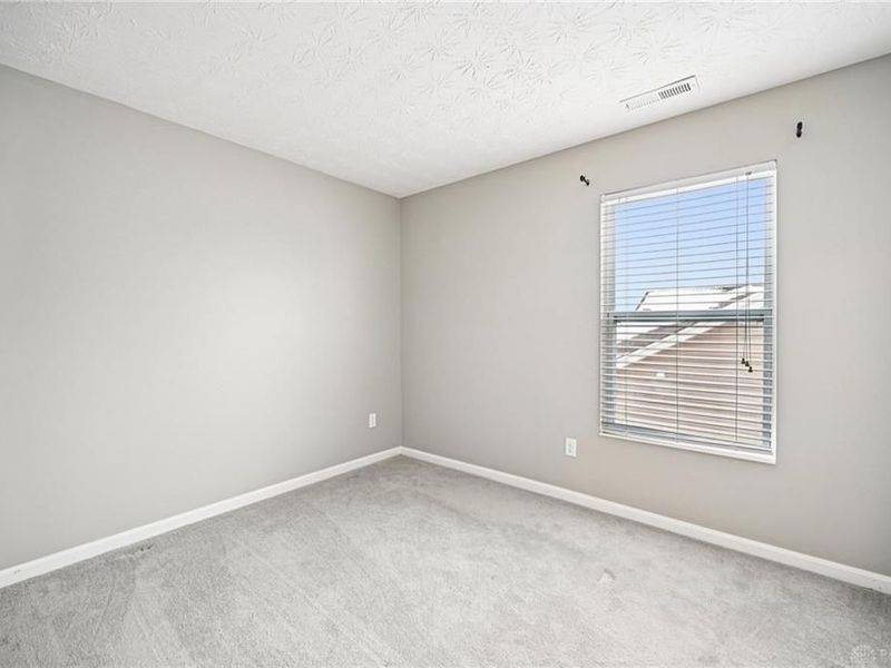 4076 Spicebush Drive, Tipp City, OH 45371 Photo 32