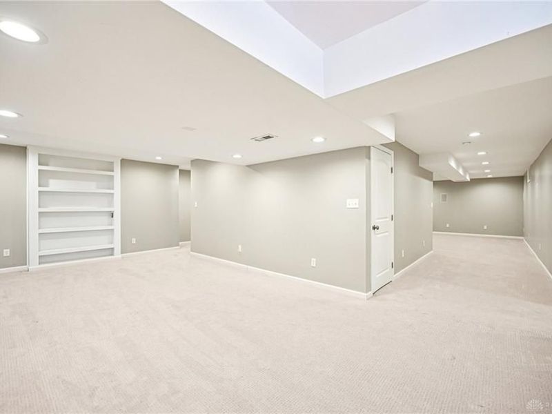 4076 Spicebush Drive, Tipp City, OH 45371 Photo 35