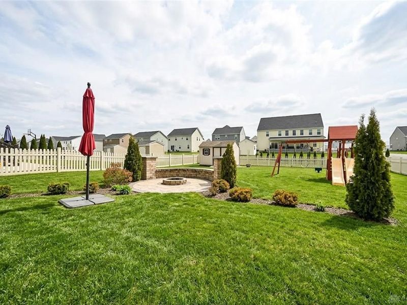 4076 Spicebush Drive, Tipp City, OH 45371 Photo 43