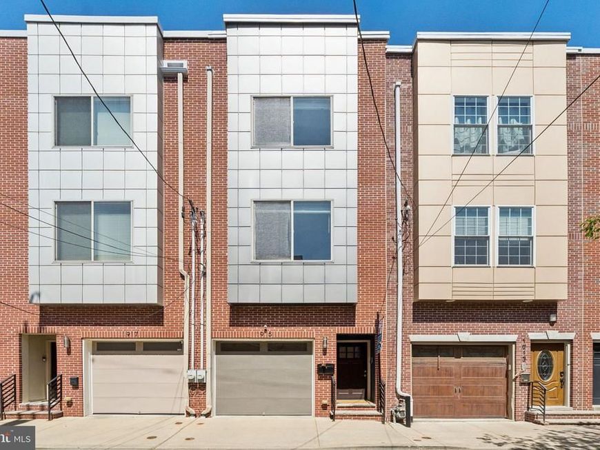 1915 League Street, Philadelphia, PA 19146 Main Photo