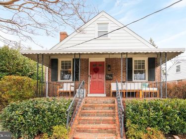 1901 SCROGGINS ROAD, ALEXANDRIA, VA 22302