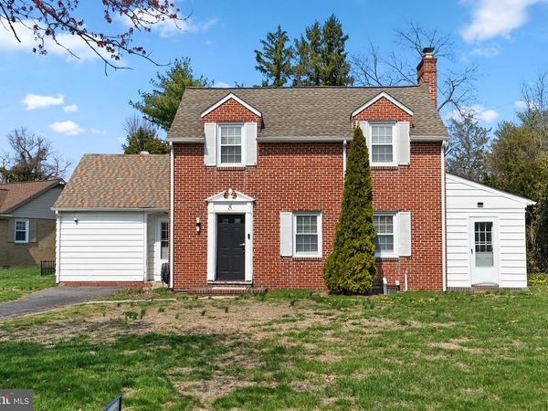 8 GEORGETOWN ROAD, CARNEYS POINT, NJ 08069