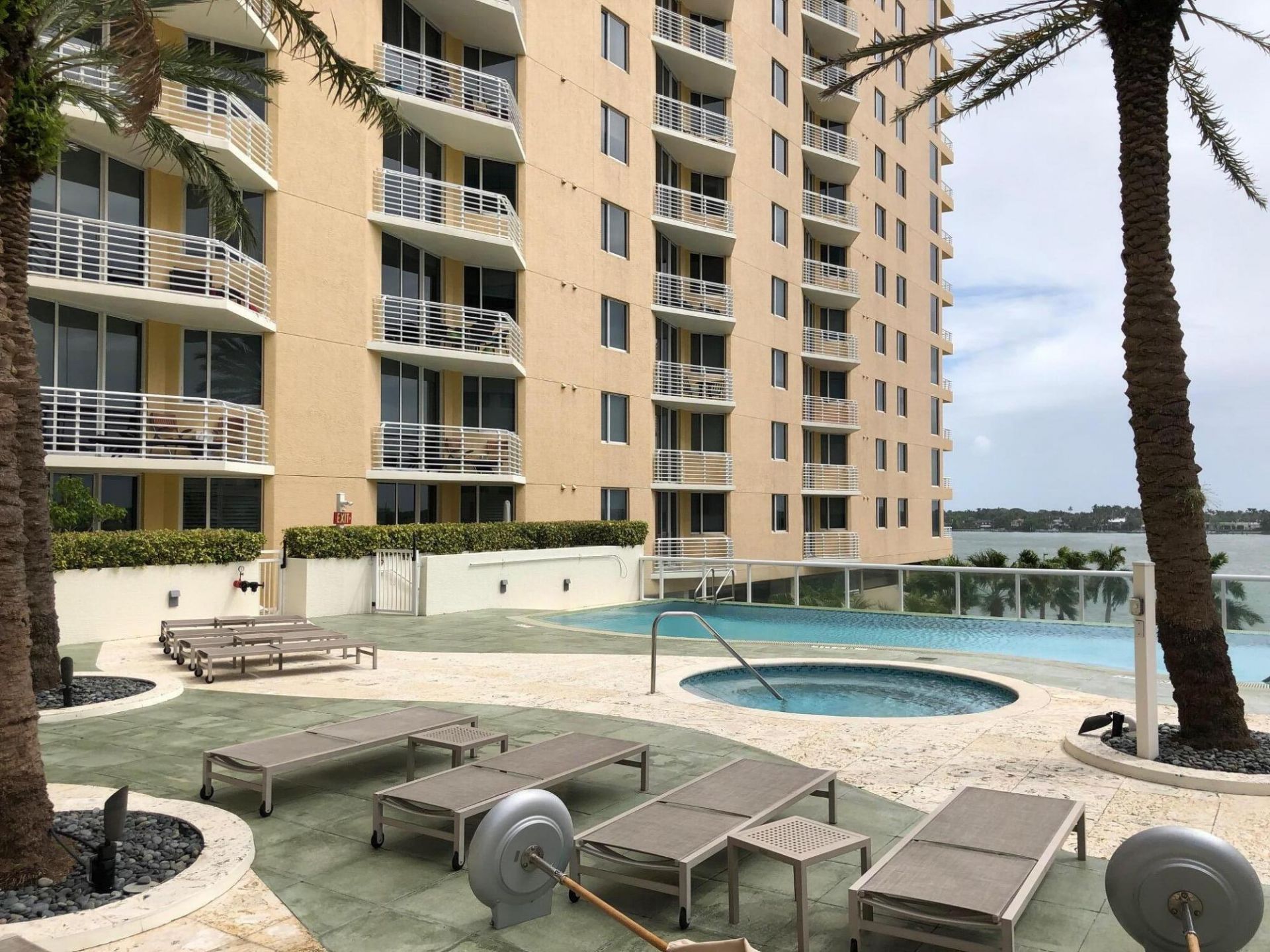1551 N Flagler (seasonal Or Annual) Drive, Unit Lph 17, West Palm Beach, FL 33401 Photo