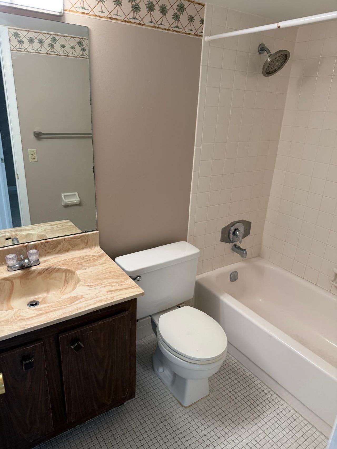 5750 NW 64th Avenue, Unit 201, Tamarac, FL 33319 Photo