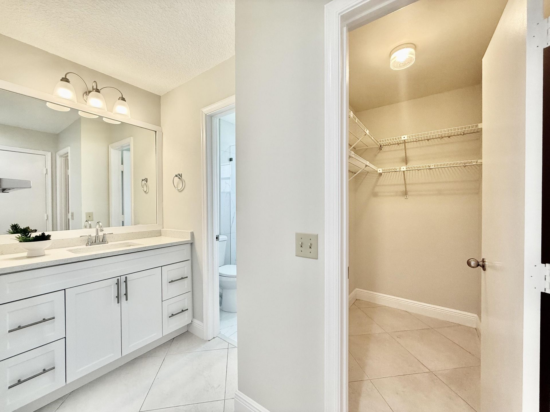 9890 Pecan Tree Drive, Unit B, Boynton Beach, FL 33436 Photo