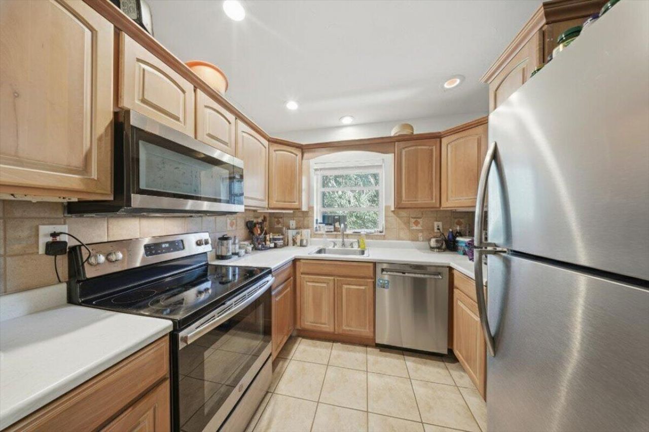 1129 Pebble Beach Lane, Unit 12, Duck Key, FL 33050 Photo