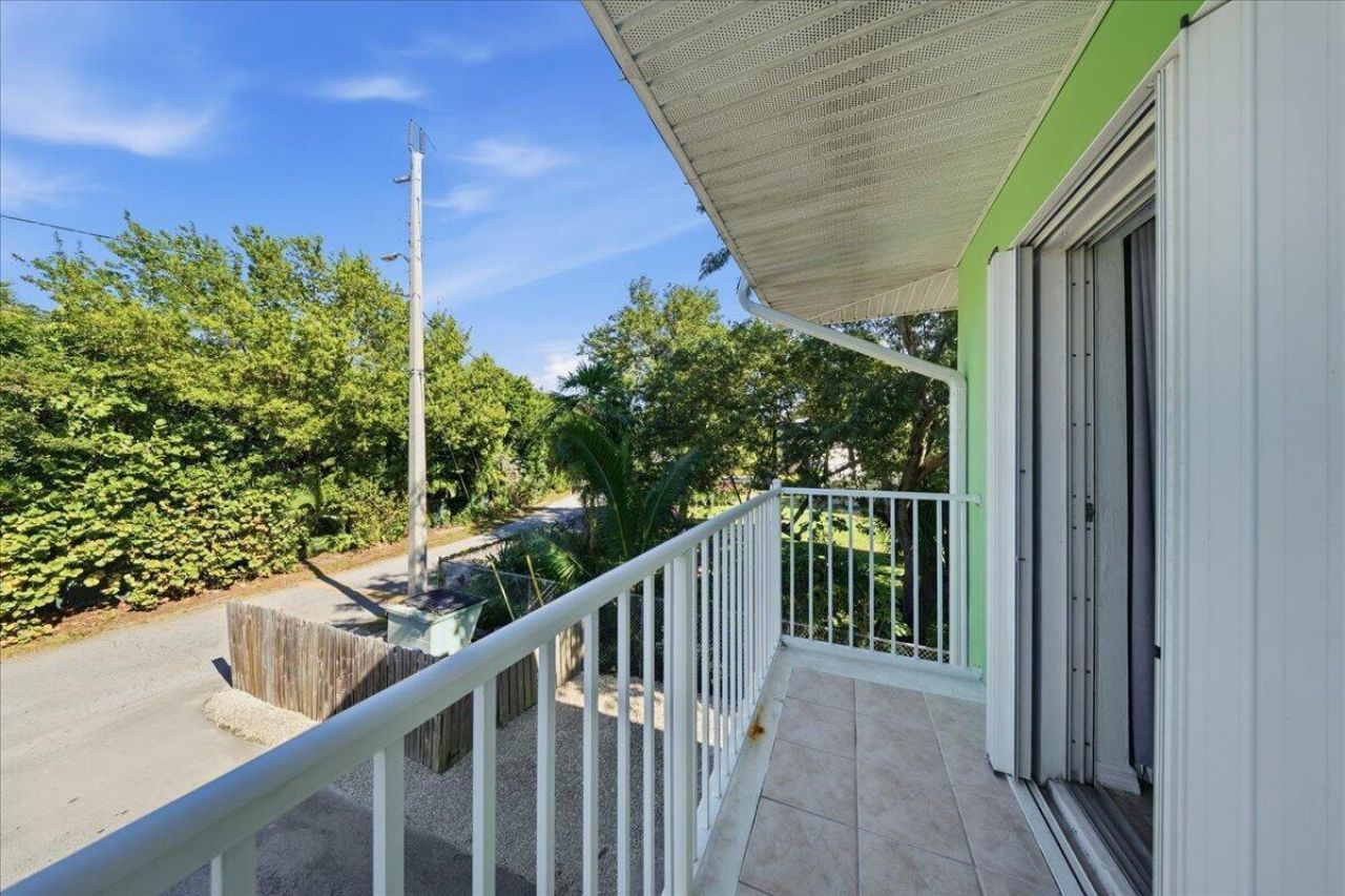 1129 Pebble Beach Lane, Unit 12, Duck Key, FL 33050 Photo