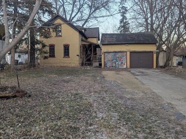 722 Range Street, North Mankato, MN 56003