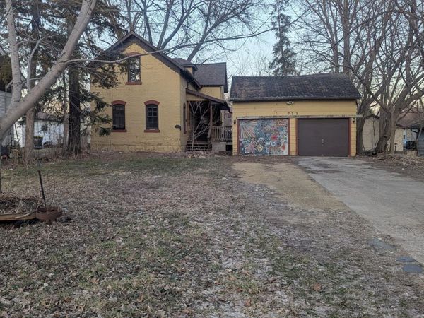 722 Range Street, North Mankato, MN 56003