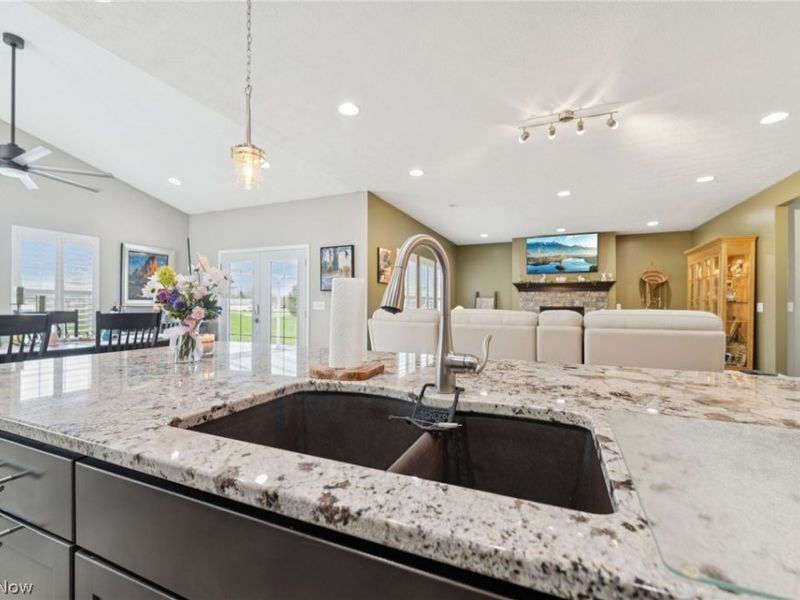 4330 Weathervane Drive, Lorain, OH 44053 Photo 16