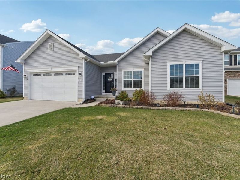 4330 Weathervane Drive, Lorain, OH 44053 Photo 3