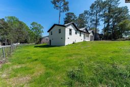 120 Penelope Lane photo 4