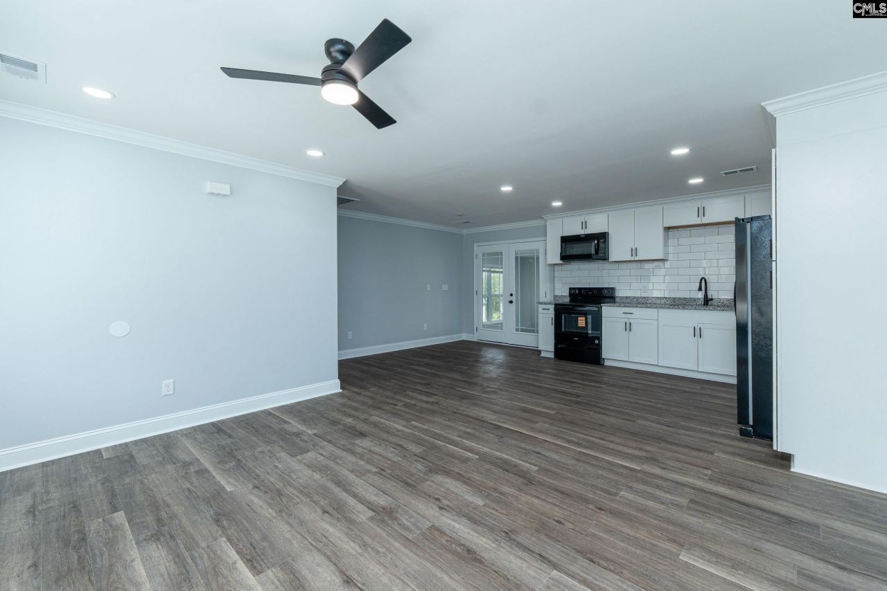 120 Penelope Lane Photo 4