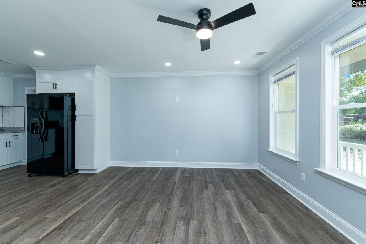 120 Penelope Lane Photo 8