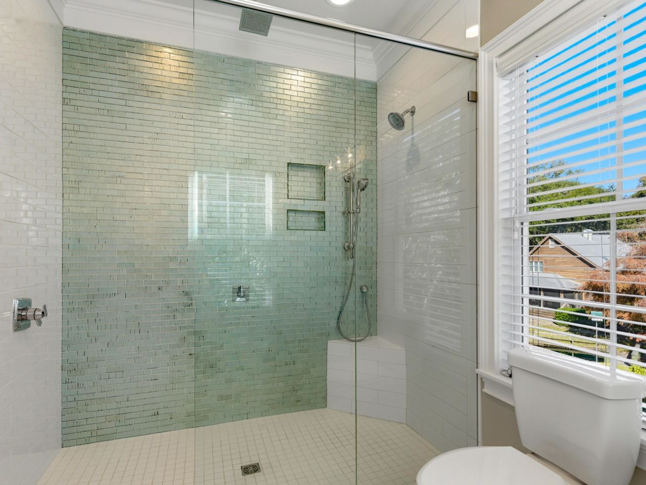 5068 South First St.  Photo 22