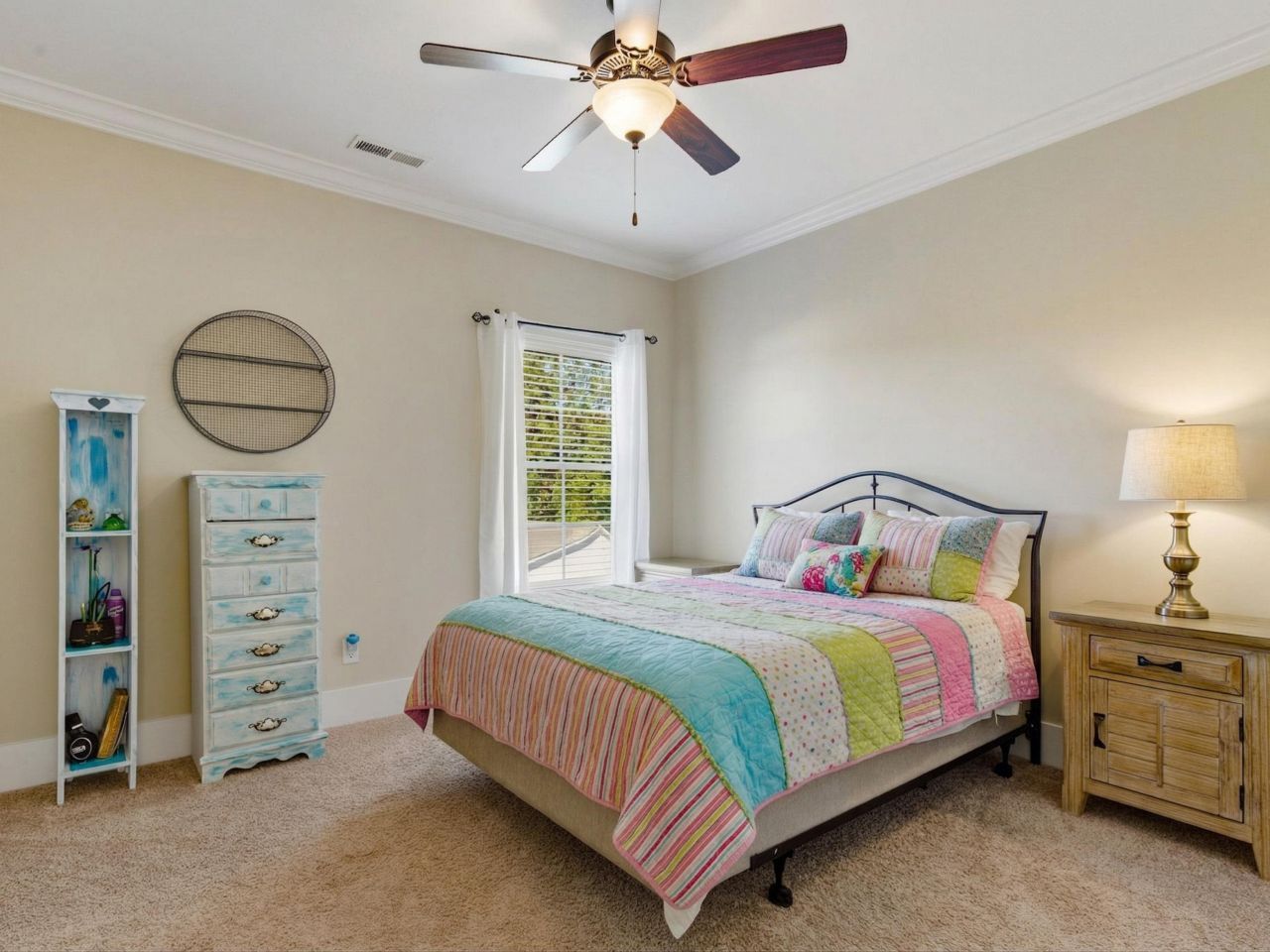 5068 South First St.  Photo 25