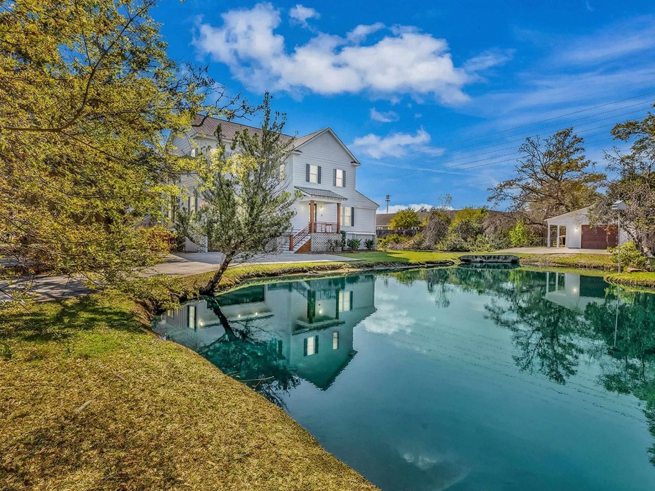 5068 South First St.  Photo 34