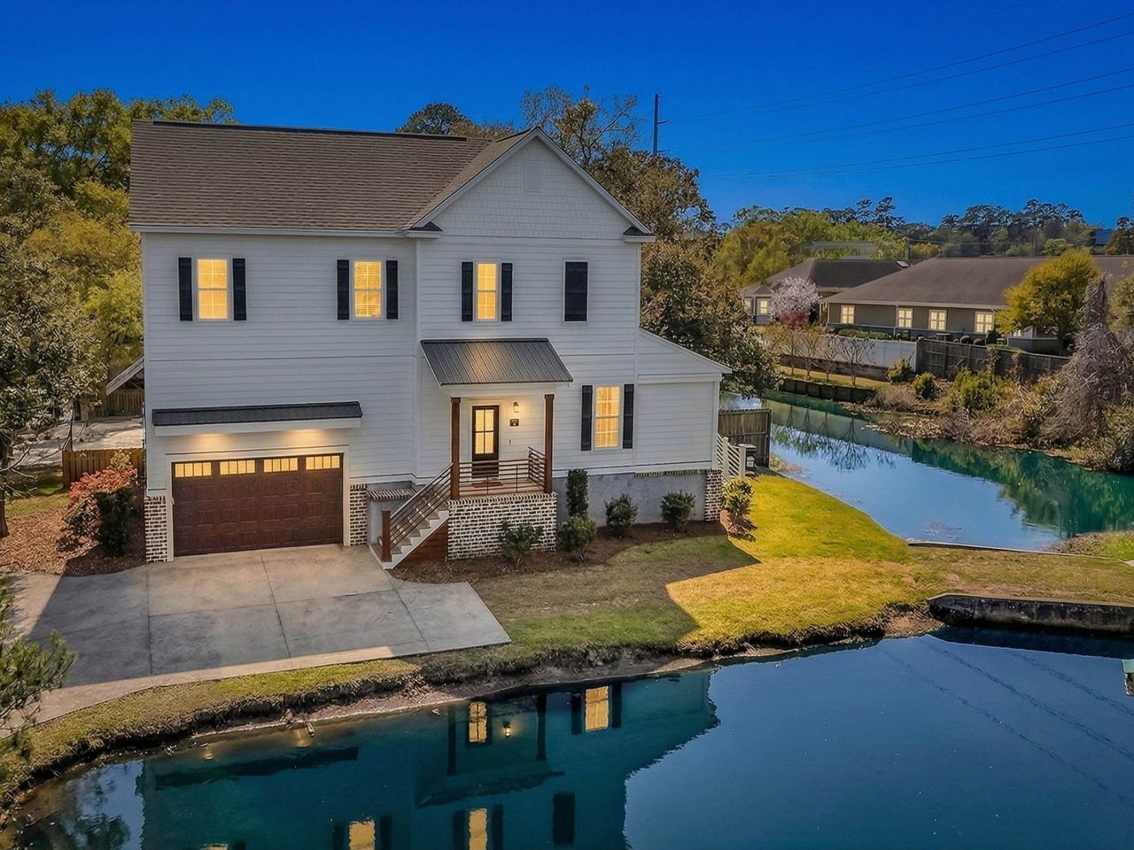 5068 South First St.  Photo 37