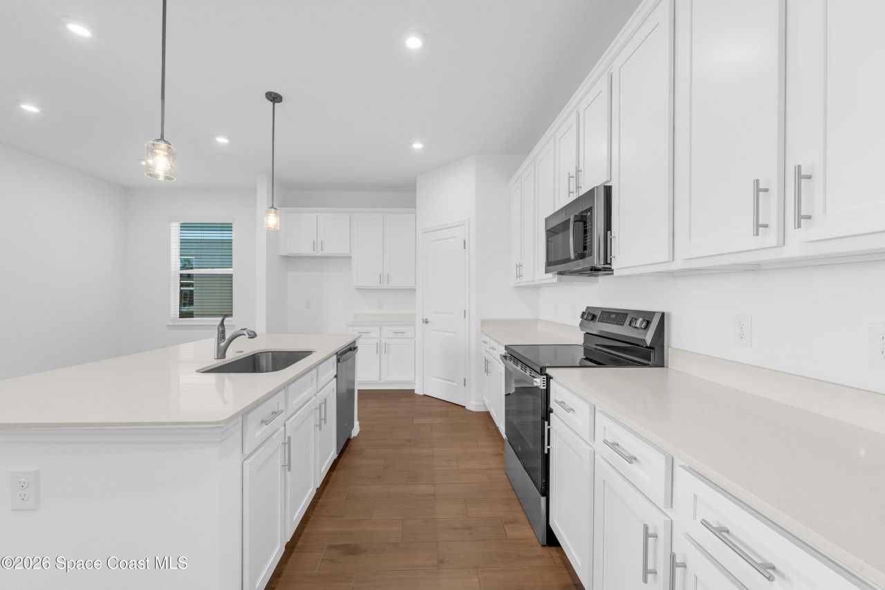 897 Castleford Avenue NE , Palm Bay, FL 32905 Photo