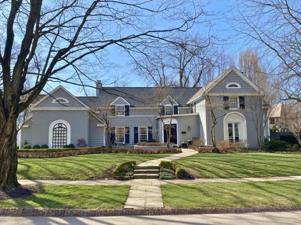 275 Ashbourne Place, Bexley, OH 43209