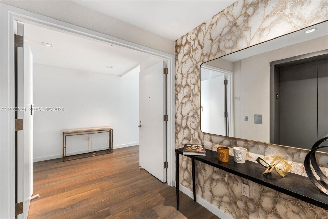 788 NE 23rd St , Unit 2302, Miami, FL 33137 Photo