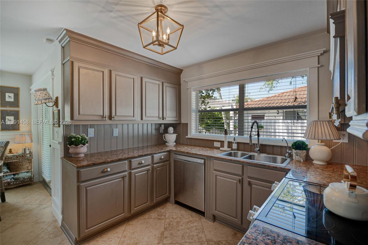 19237 NW 13th St , Pembroke Pines, FL 33029 Photo