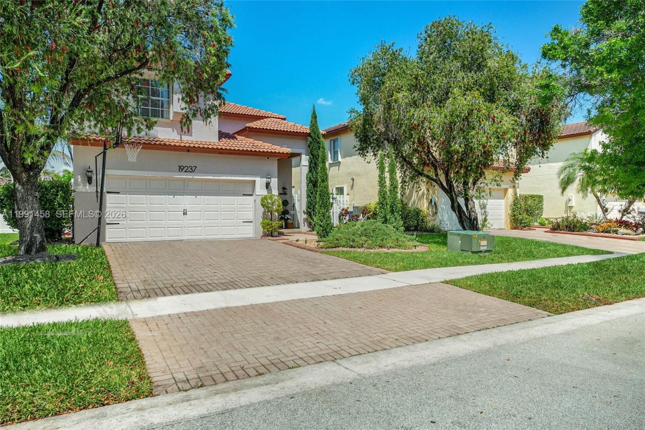 19237 NW 13th St , Pembroke Pines, FL 33029 Photo