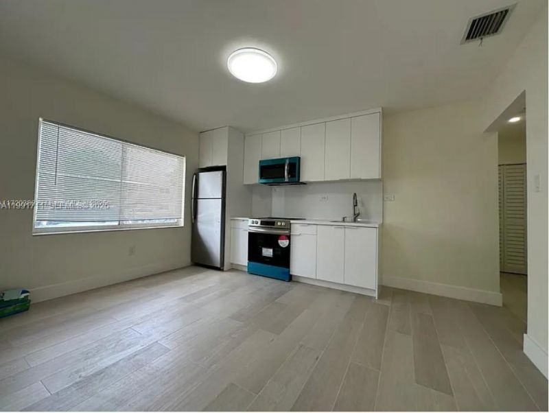 1514 SW 6th St, Unit 4, Miami, FL 33135 Photo