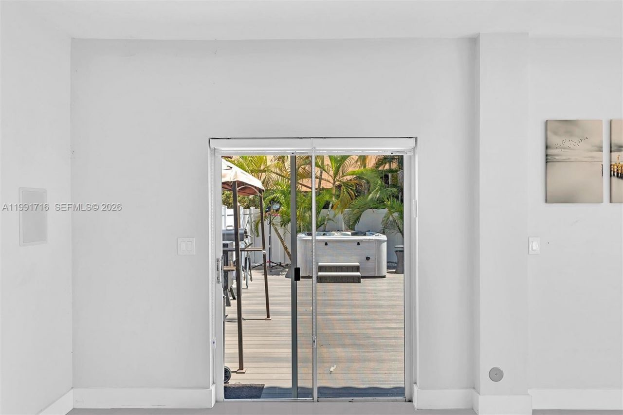 3085 N 36th Ave , Hollywood, FL 33021 Photo