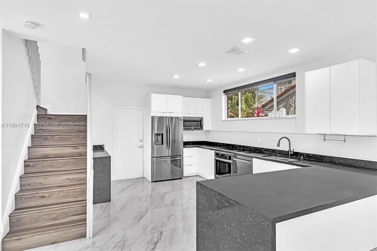 3085 N 36th Ave , Hollywood, FL 33021 Photo