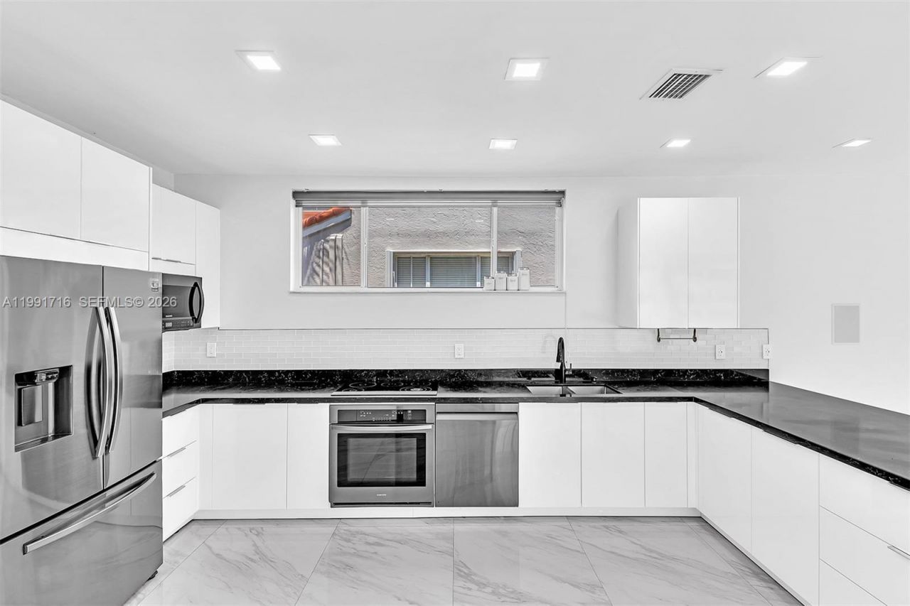 3085 N 36th Ave , Hollywood, FL 33021 Photo