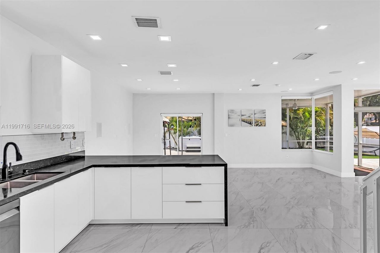 3085 N 36th Ave , Hollywood, FL 33021 Photo