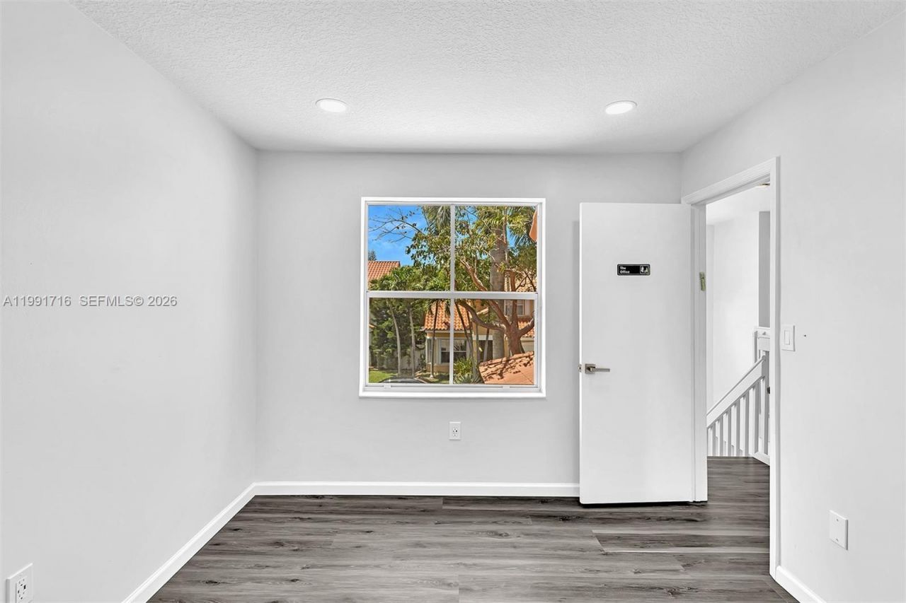 3085 N 36th Ave , Hollywood, FL 33021 Photo