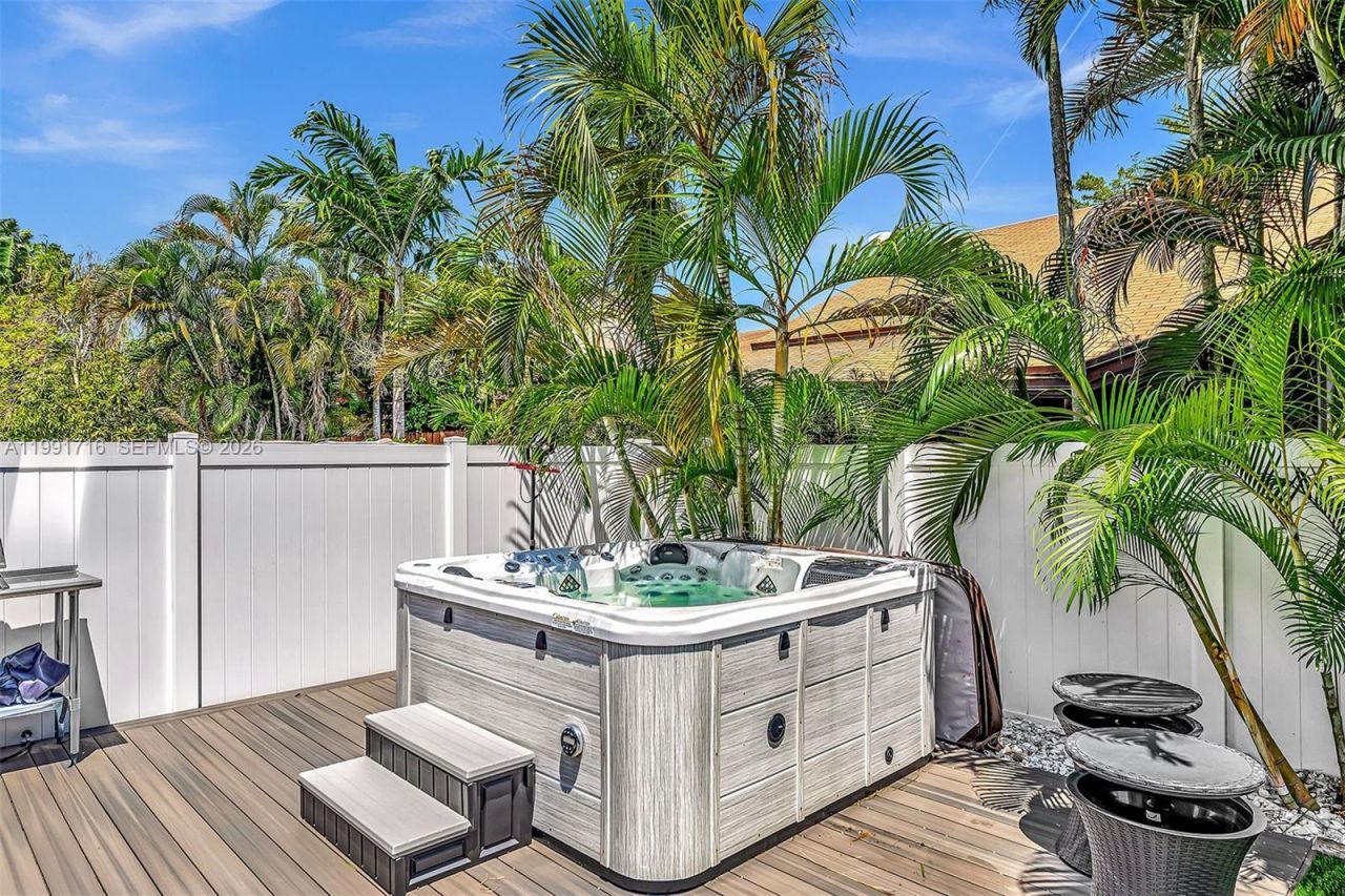 3085 N 36th Ave , Hollywood, FL 33021 Photo