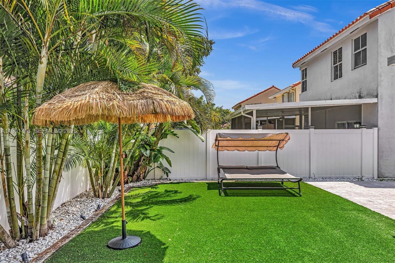 3085 N 36th Ave , Hollywood, FL 33021 Photo