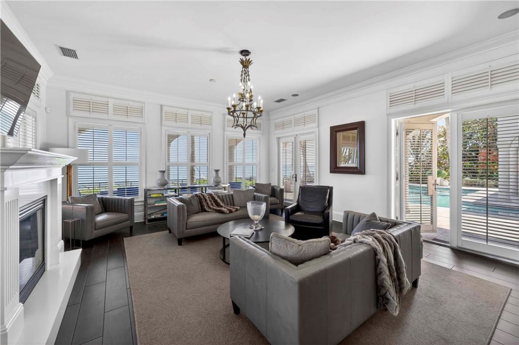 3756 Ocean Drive, Vero Beach, FL 32963 Photo