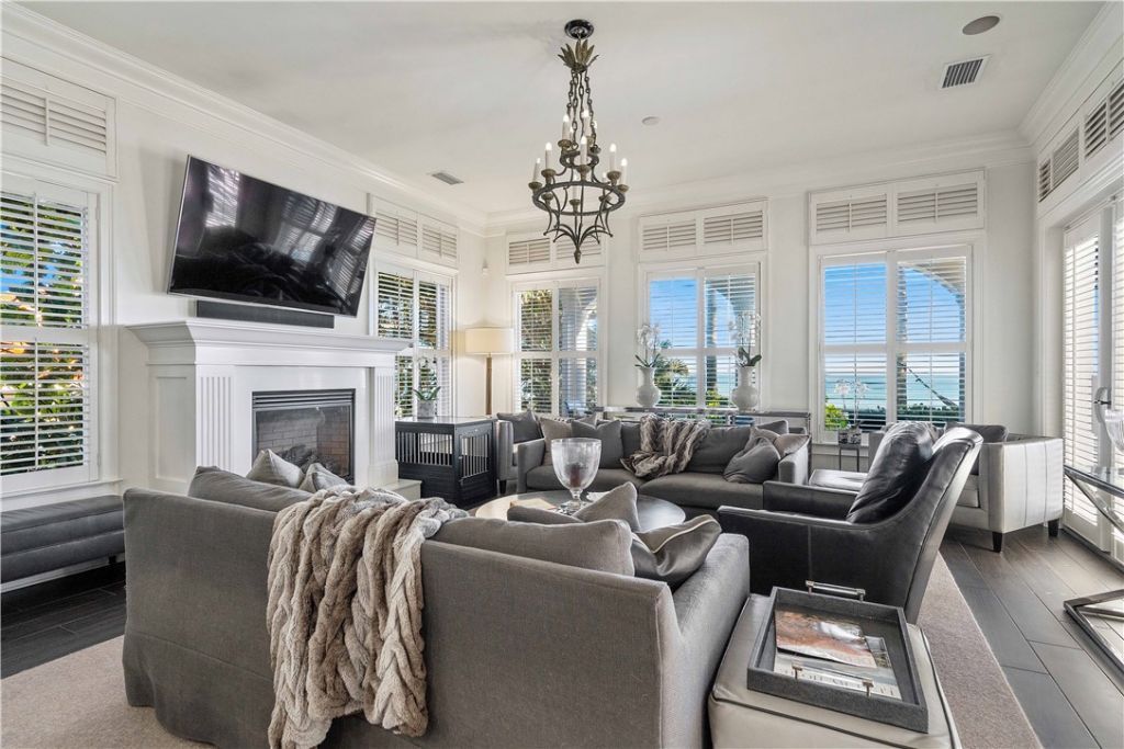 3756 Ocean Drive, Vero Beach, FL 32963 Photo